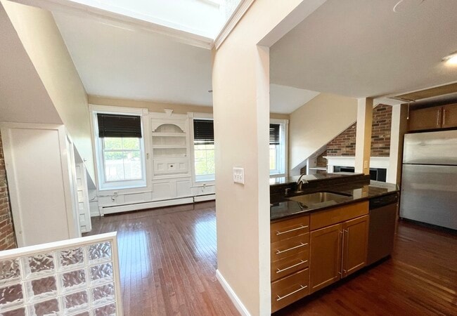 Building Photo - 682 Massachusetts Ave