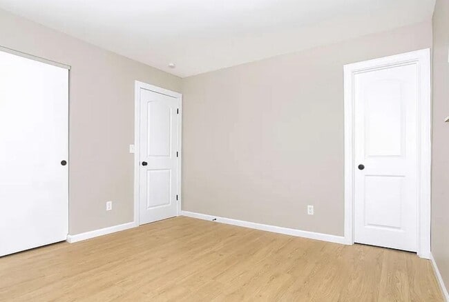 Building Photo - 53 Beckford Dr