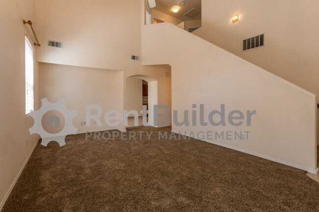 Building Photo - LEASE PENDING APPLY AT YOUR OWN DISCRETION