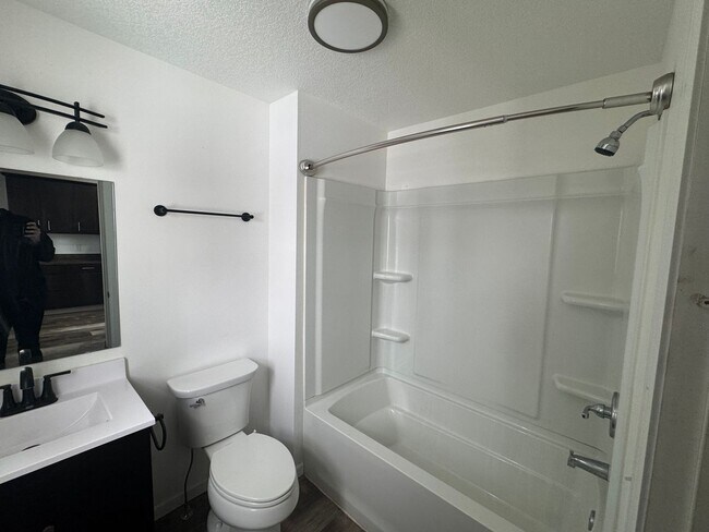 Foto del edificio - 2 Bedroom House