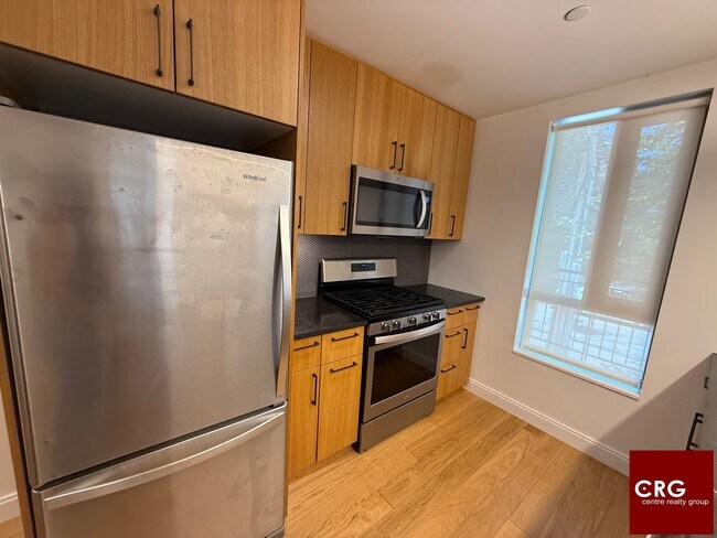 Building Photo - 83-84 Gardner St. Unit 209L