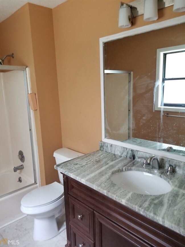 Building Photo - 2337 Goodwood Dr