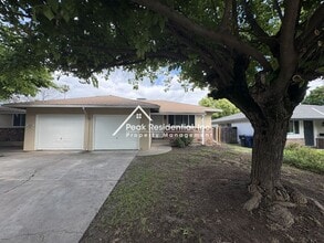 Building Photo - 5420 Mona Way