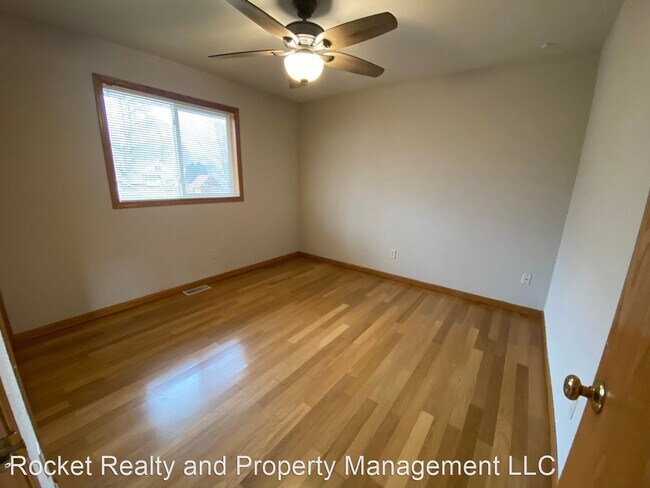 Foto del edificio - 4 br, 1 bath House - 1115 S Academy St