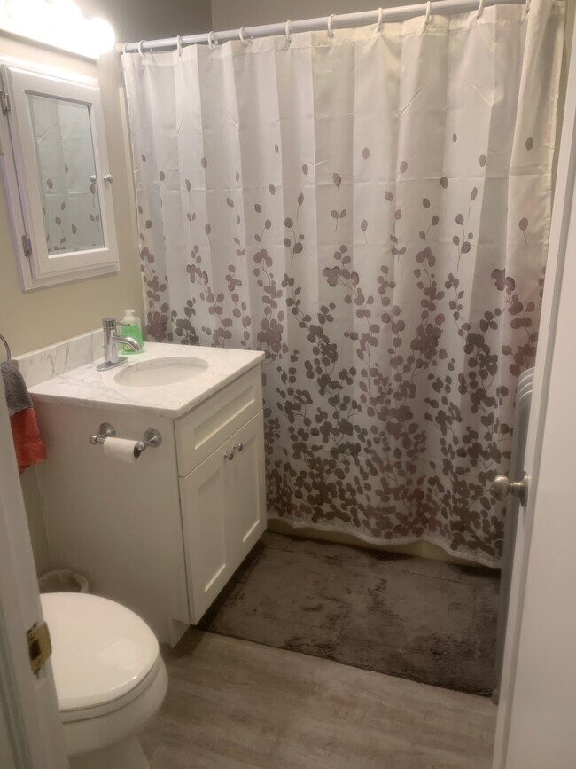 Foto del edificio - 31 Snowling Rd