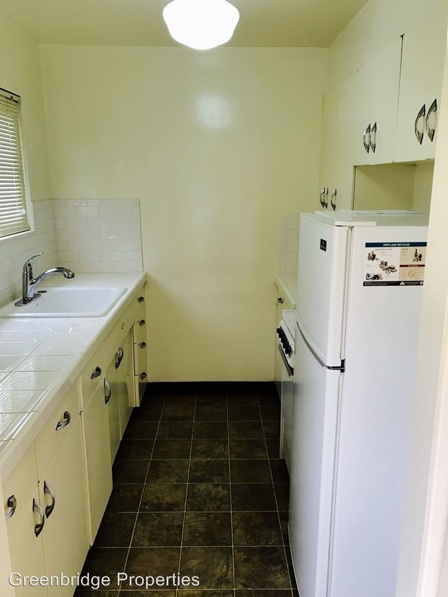 Foto del edificio - 4119 SE Morrison St