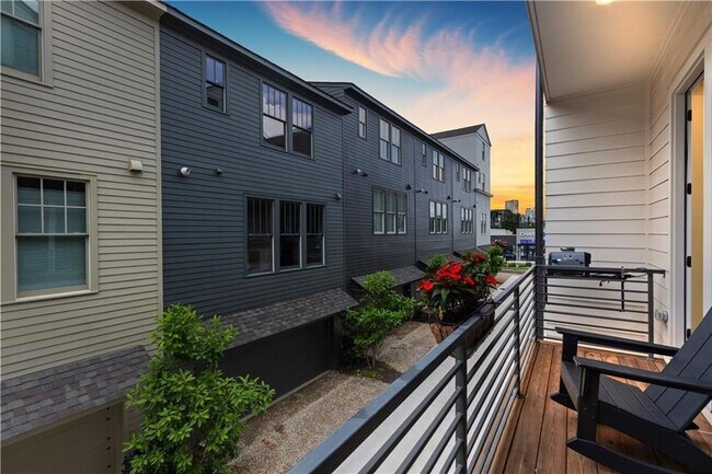 Foto del edificio - 658 Bull St SE