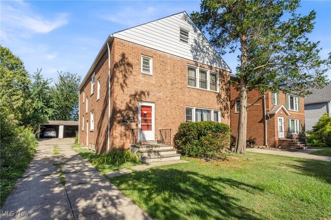Foto del edificio - 1482 Genesee Rd