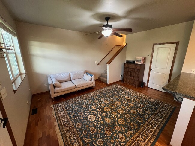 Foto del edificio - Modern 3 Bed | 2.5 Bath Condo in Prime Loc...