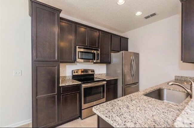 Foto del edificio - 126 Moultrie Village Ln