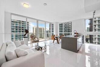 Building Photo - 1080 Brickell Ave