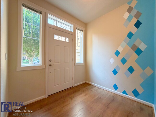Foto del edificio - 7951 NE Caitlin St