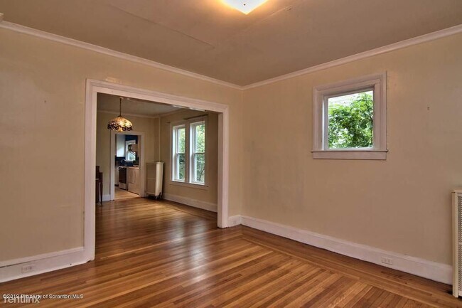 Foto del edificio - 4 br, 2 bath House - 814 Sunset Street