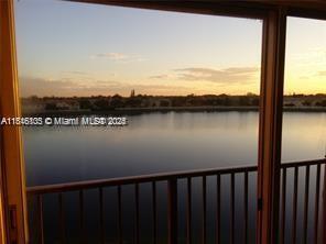 Foto principal - 8560 N Sherman Cir