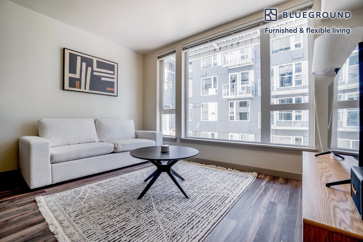 Foto principal - 1414 10th Ave