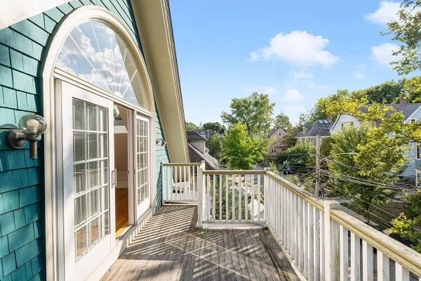 Primary Photo - 17 Belair Ave
