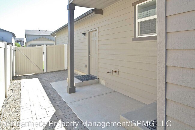 Building Photo - 7984 S Indigo Ridge Ave