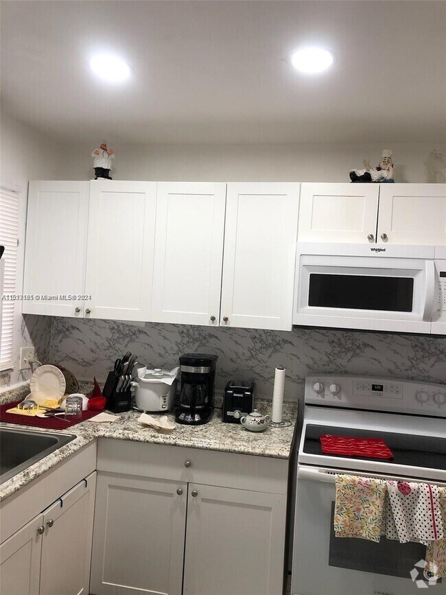 Apartments for Rent in 33322