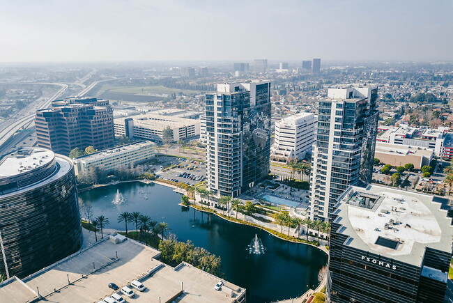 Foto del edificio - Essex Skyline at MacArthur Place