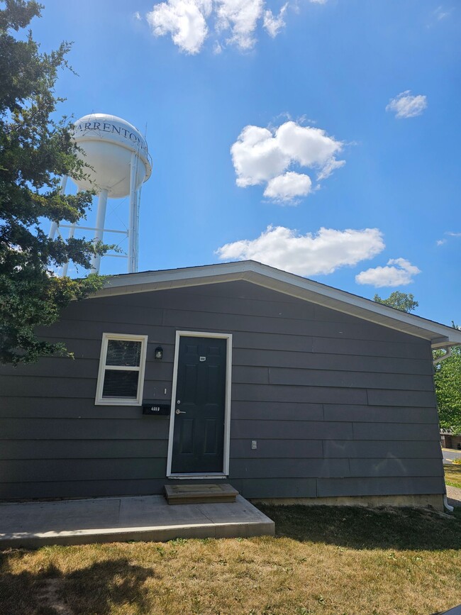 Building Photo - 408 Troy