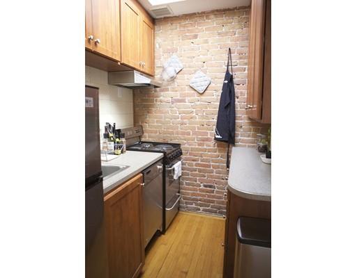 Primary Photo - 5 Brimmer St