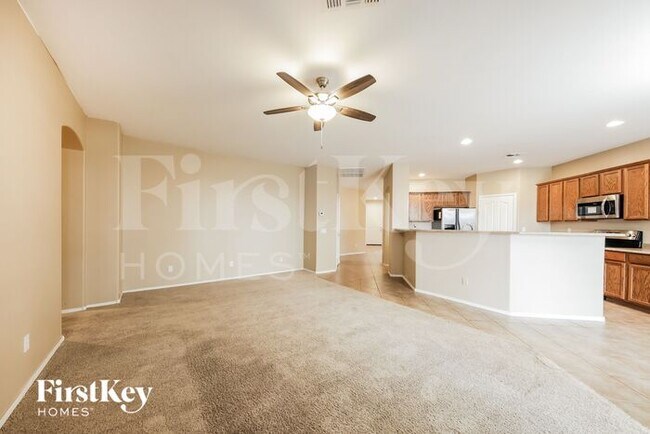 Foto del edificio - 188 S 154th Ln