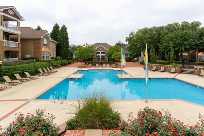 Building Photo - Brookstone Apartments