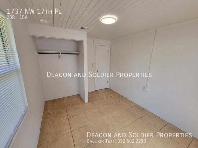 Foto del edificio - 1737 NW 17th Pl
