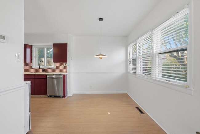 Photo - 2132 Belmont Rd House