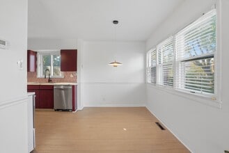 Building Photo - 2132 Belmont Rd