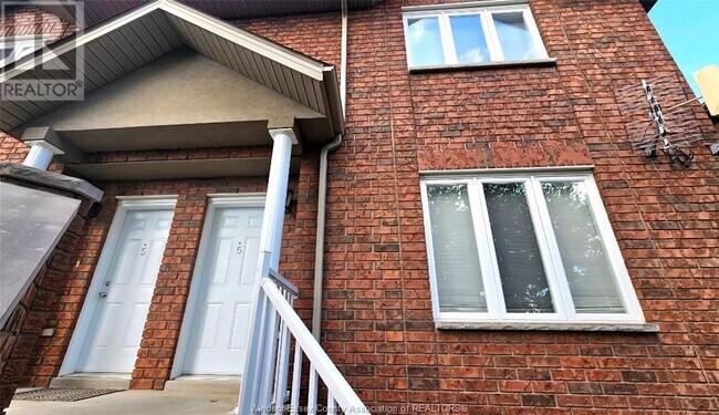 Photo du bâtiment - 1805 Northway Ave
