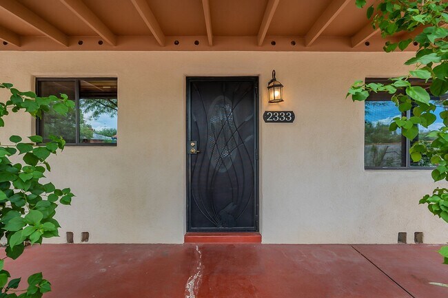 Foto del edificio - 2333 E Drachman St