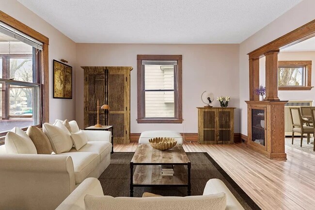 Foto del edificio - 3140 Fremont Ave S