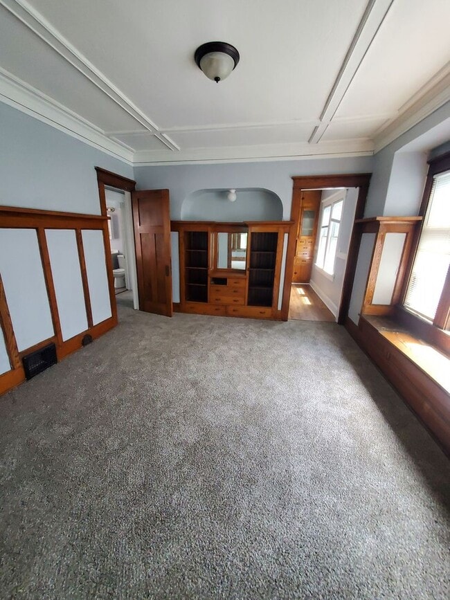 Building Photo - 3436-3438 N 15th St. (Duplex)(ACE PROPERTY)