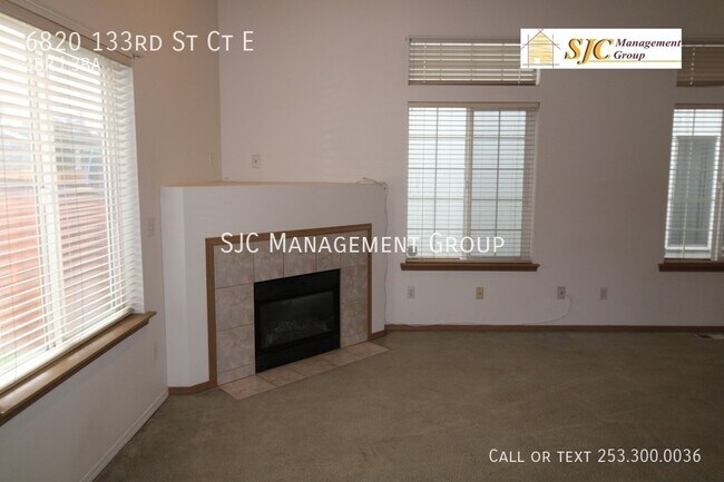 Foto del edificio - 6820 133rd St Ct E