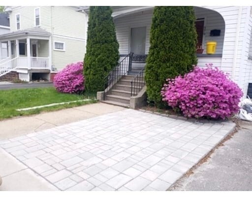 Primary Photo - 579 Lincoln Ave