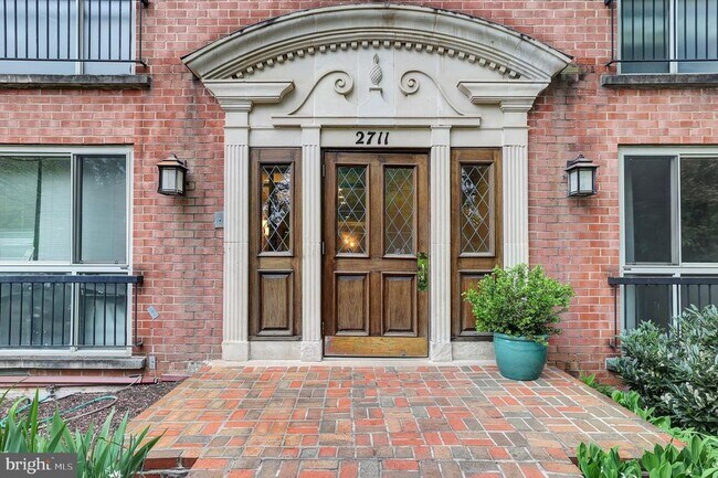 Foto del edificio - 2711 Ordway St NW