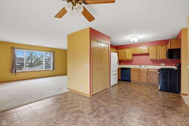 Foto del edificio - 490 Westwood Ct