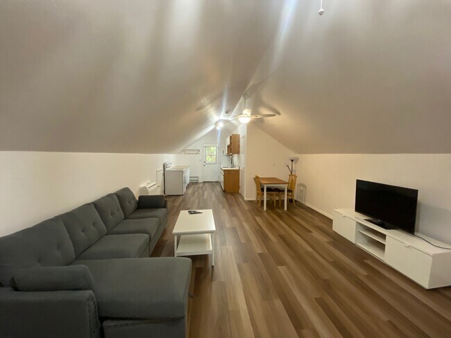 Foto del edificio - 12917 Lee Ln