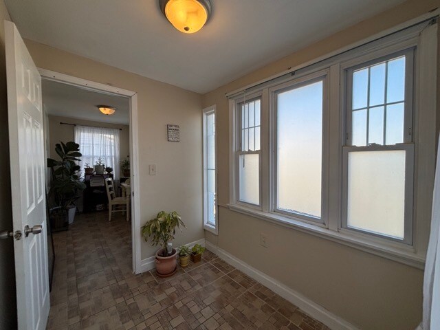 Foto del edificio - 1974 William St