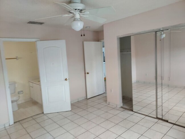 Foto del edificio - 7825 W 29th Ln