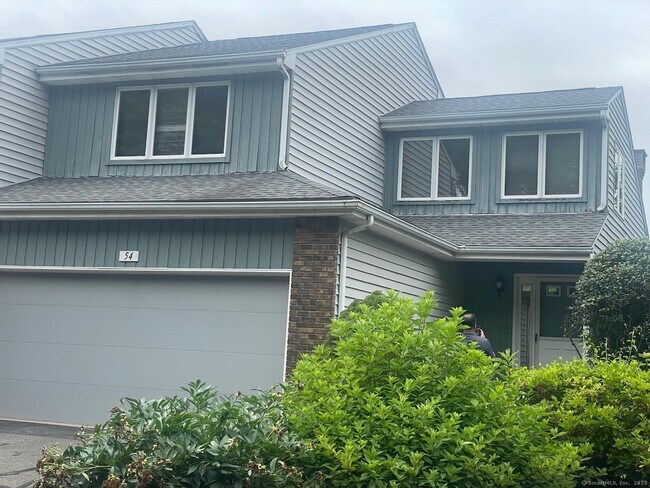 Foto del edificio - 54 Ivy Ln