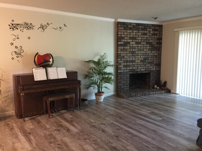 Foto del edificio - 6965 Amberwick Way