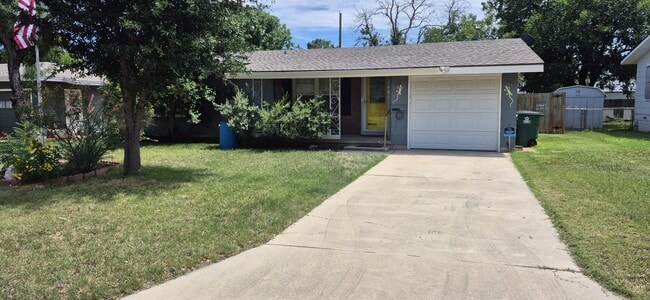 Building Photo - 2485 Baylor Ave