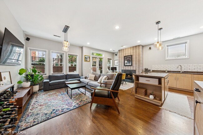 Foto del edificio - 1142 N Wood St