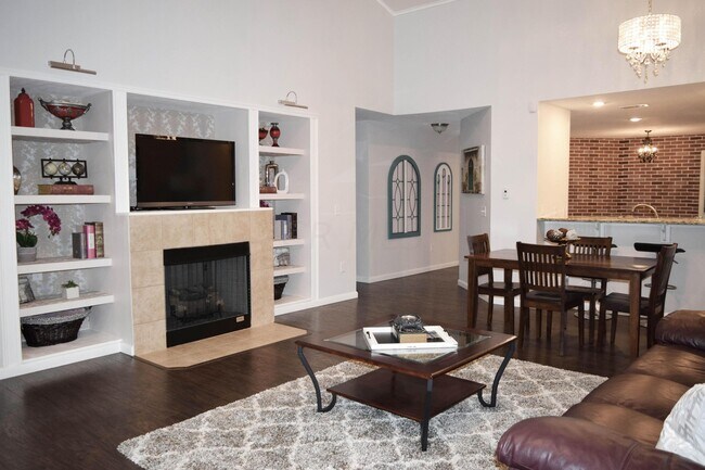 Building Photo - 6126 Kirklington Cir