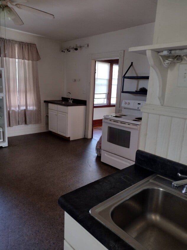 904 Downer Ave, Utica, NY 13502 House for Rent in Utica, NY