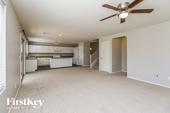 Building Photo - 3117 W Yellow Peak Dr