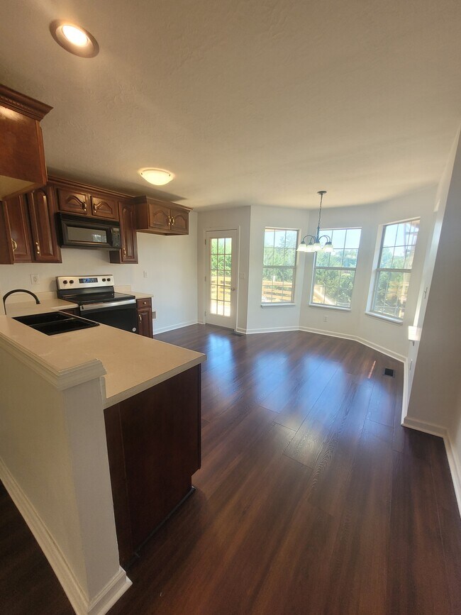 Kitchen - 250 Alex Ln