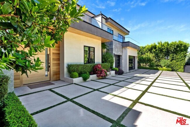 Foto del edificio - 4111 Valley Meadow Rd
